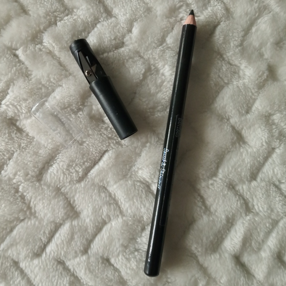 Makeup bundle - Picture 5 of 5